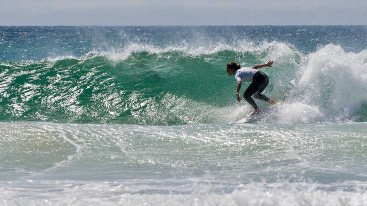 Espainiako surf-txapeldun berria da Garazi Sanchez