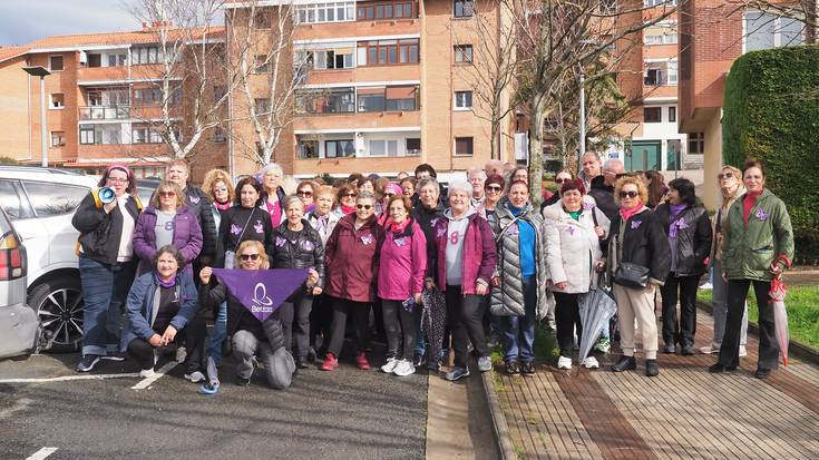 Berangoko emakumeek indarra aldarrikatu du Martxoaren 8ko ospakizunetan