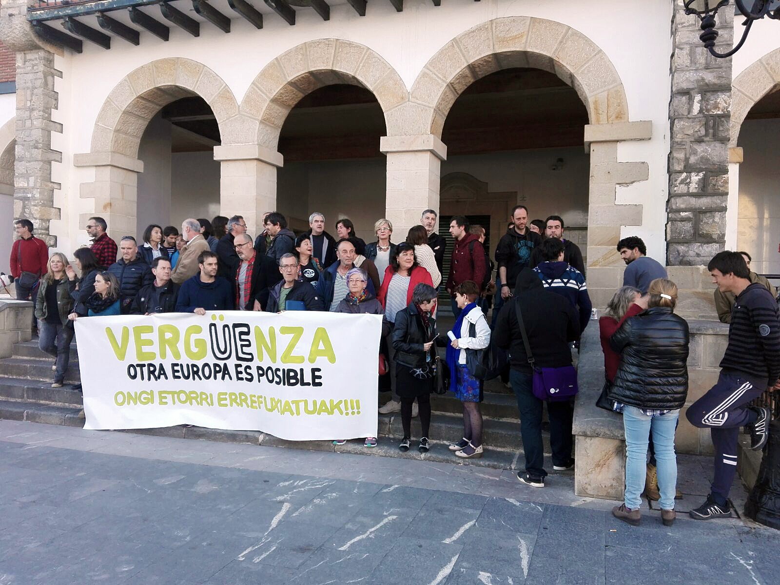 Errefuxiatuei laguntzeko batzarra egingo dute arrastian Plentzian