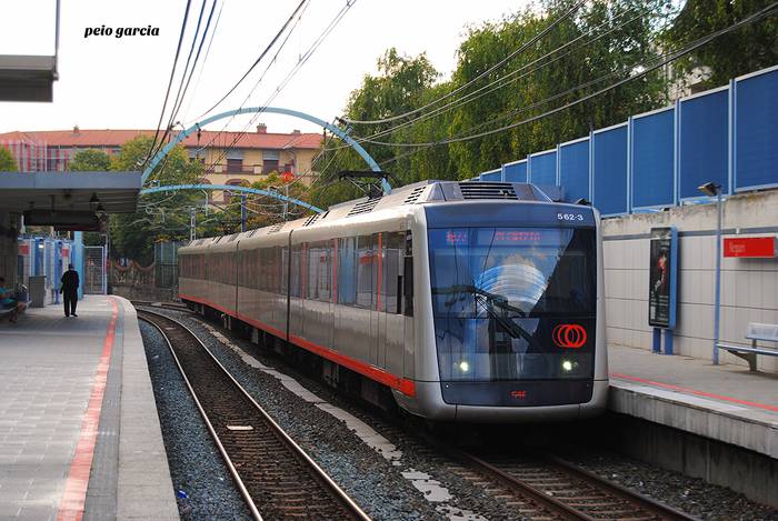 Metroko 1go lineak ohiko maiztasuna berreskuratu du