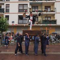 Dantzak, sardina-jana eta zezensuzkoa izango dituzte Gorlizen San Pedro eguna ospatzeko