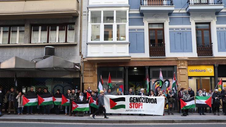 Itzubaltzeta/Romoko auzokide batek  epaitegietan deklaratu du