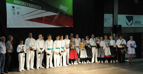 Leioaztarrak nagusi aurresku-txapelketetan 