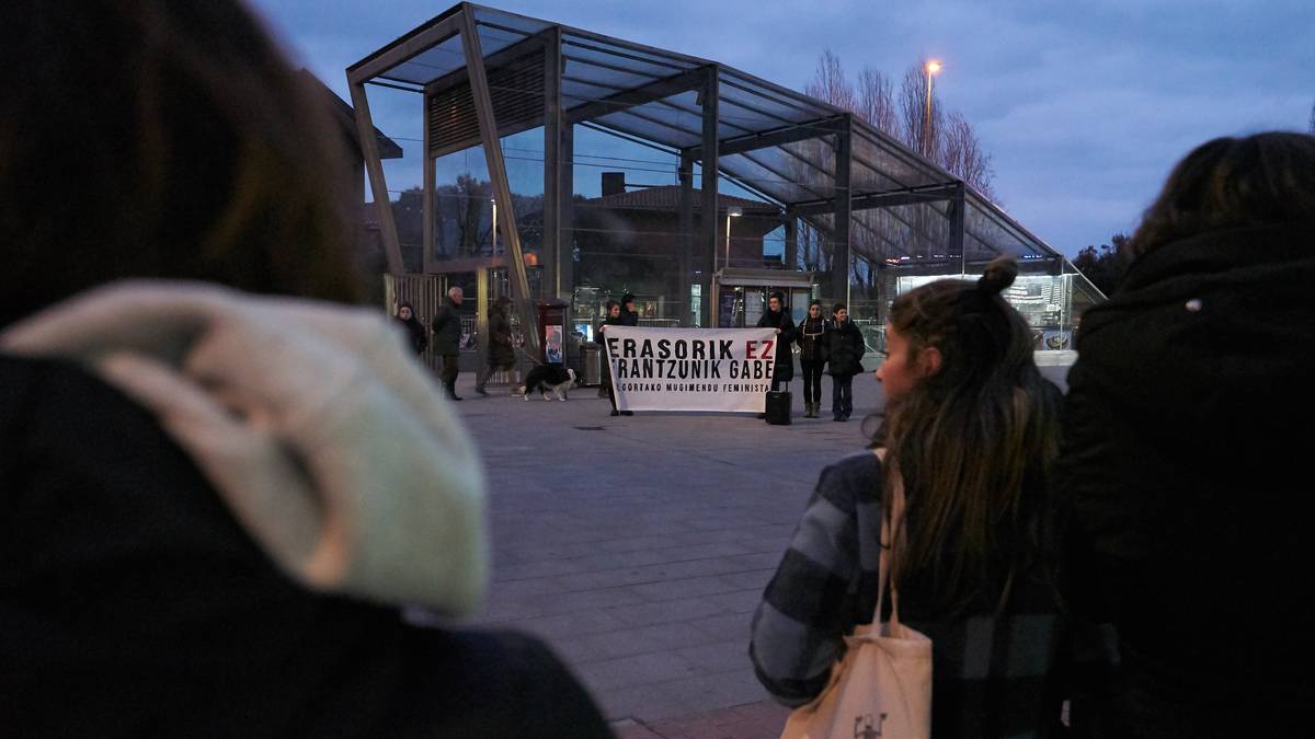 Gizon bat espetxeratu dute Getxon bikotekide ohiari labanaz eraso egiteagatik