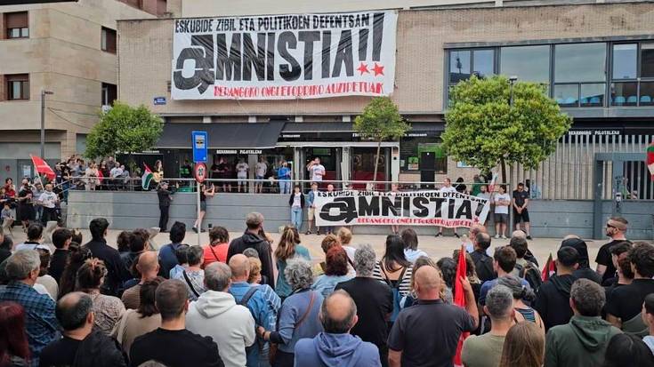 Berangoko ongietorriaren auzia amaituta: absolbitu dituzte 16 auzipetuak