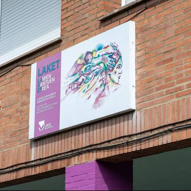 LAKETek ikasturte amaierako jaia egingo du Maria Cruickshanken bakarrizketagaz