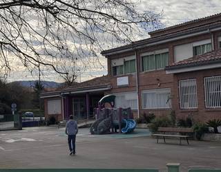 Hezkuntza Sailak Lamiako eta Larrañazubi ikastetxeak itxiko ditu Leioan eta Getxon