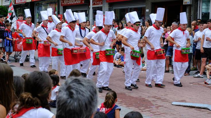 Algortako jai-batzordeak herritarrak jaiak berrirudikatzera gonbidatu ditu