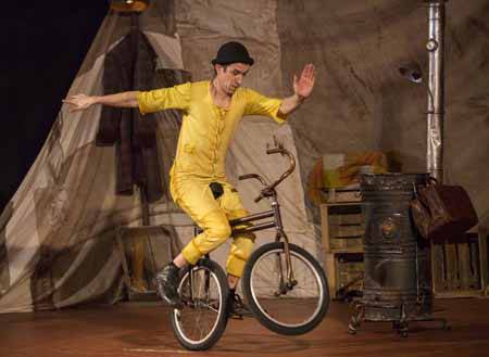 Familia guztiarentzako ikuskizuna: "Calor"