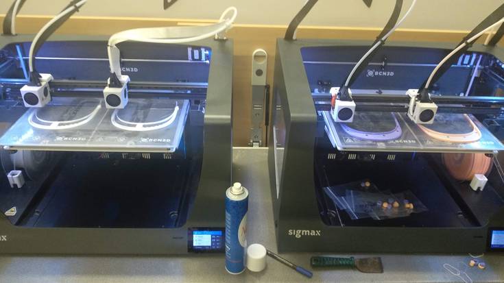 Osasun-langileentzat materialak prestatzeko deia egin diete 3D inprimagailua dutenei