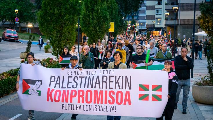 Palestinaren aldeko aldarria ozen entzun da Uribe Kostan