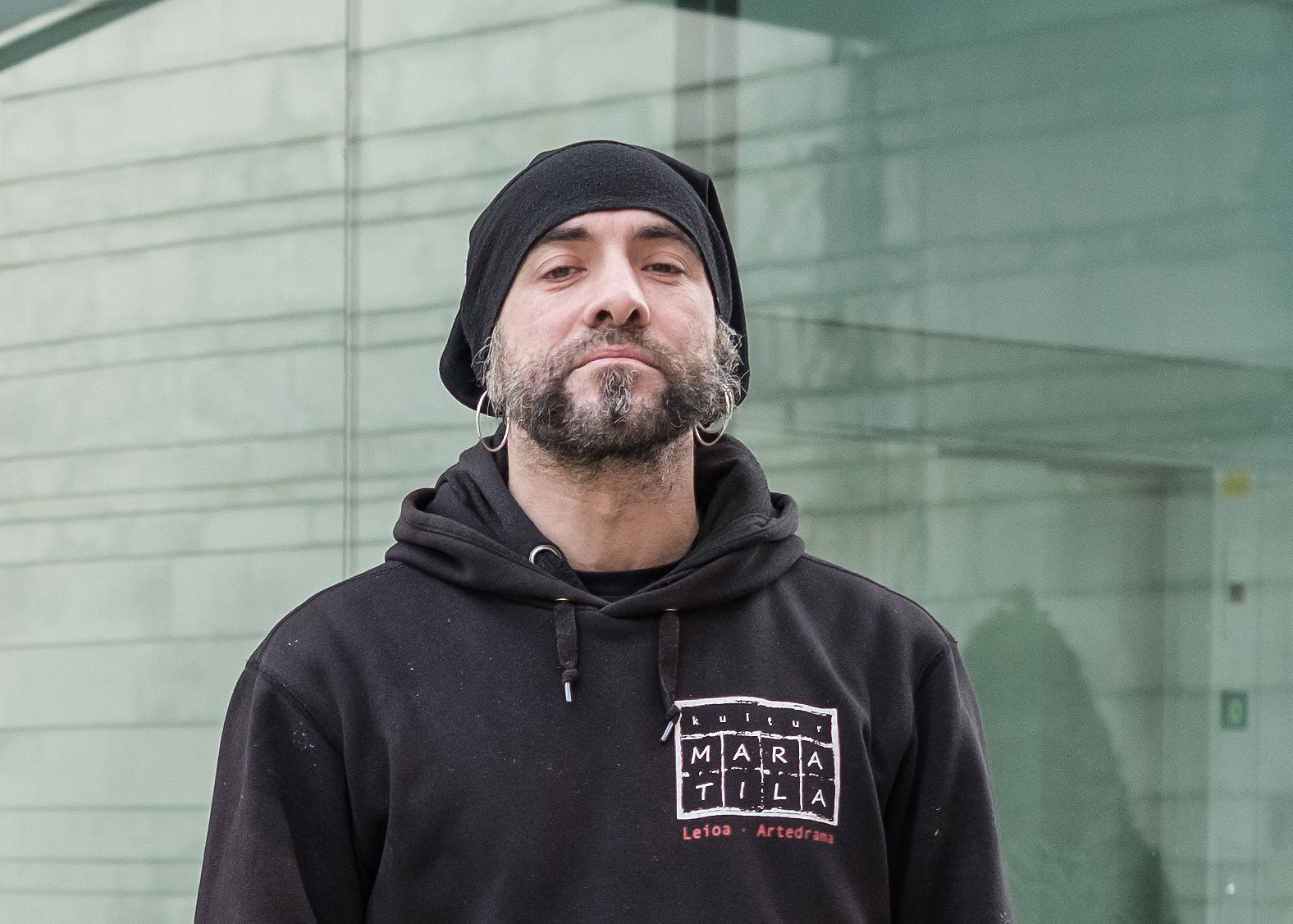 Iñaki Ziarrusta: "Egunero jasaten dugun biolentzia subliminala da"