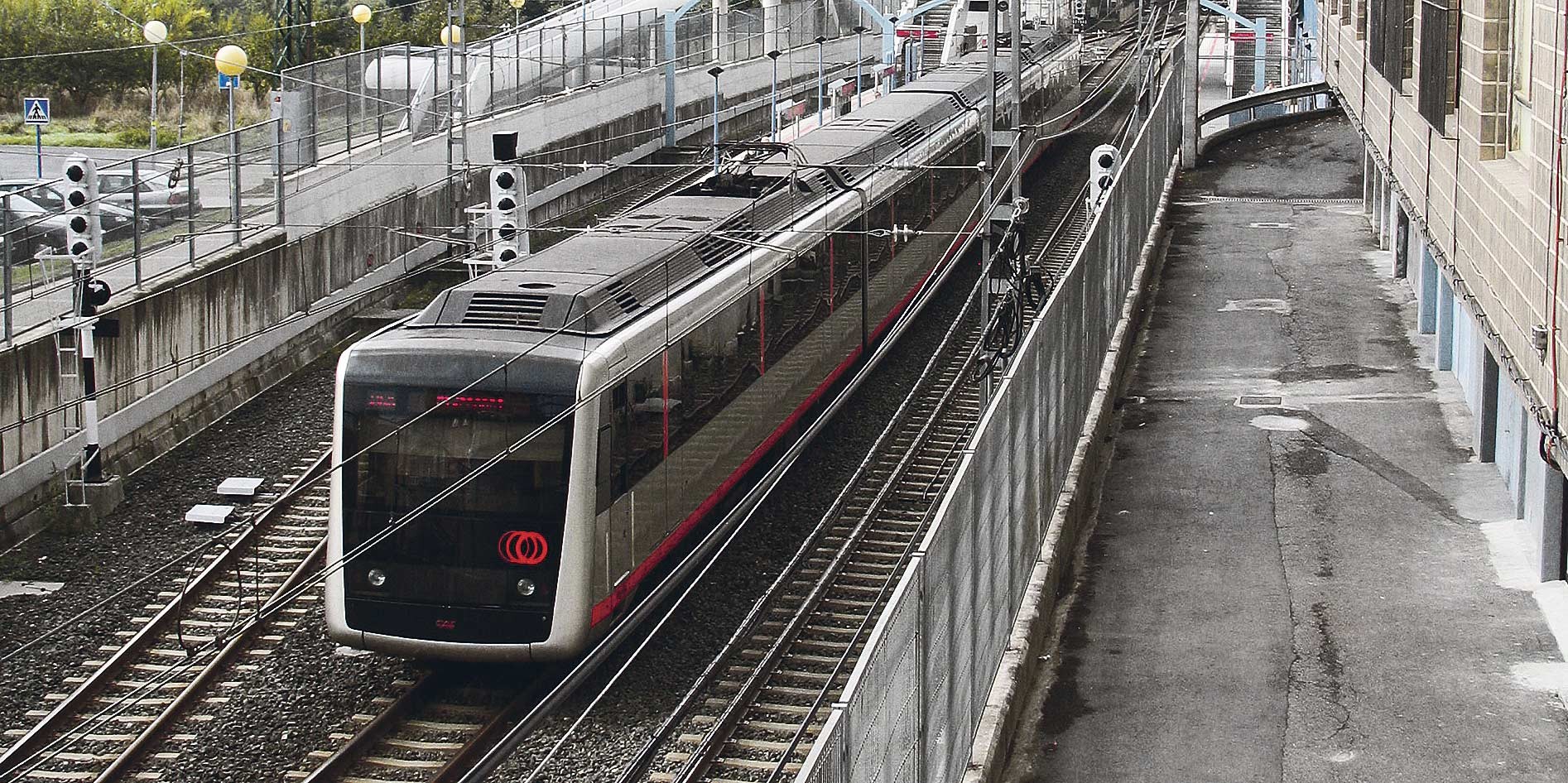 Metroko 1. lineak atzerapenak izango ditu egunotan Erandion horma bat erori ondoren