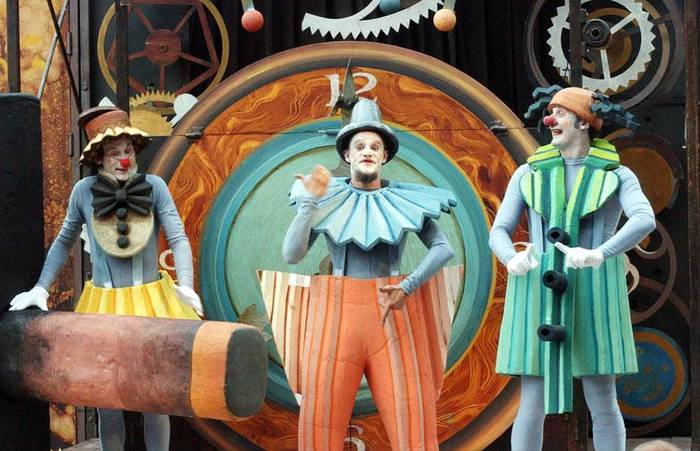 Umeentzako antzerkia: "Carrillon de navidad" (Companyia La Tal)