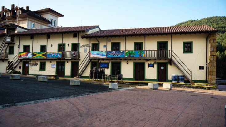 Salsa eta bachata ikasteko aukera berria Lemoizen, urtarriletik aurrera