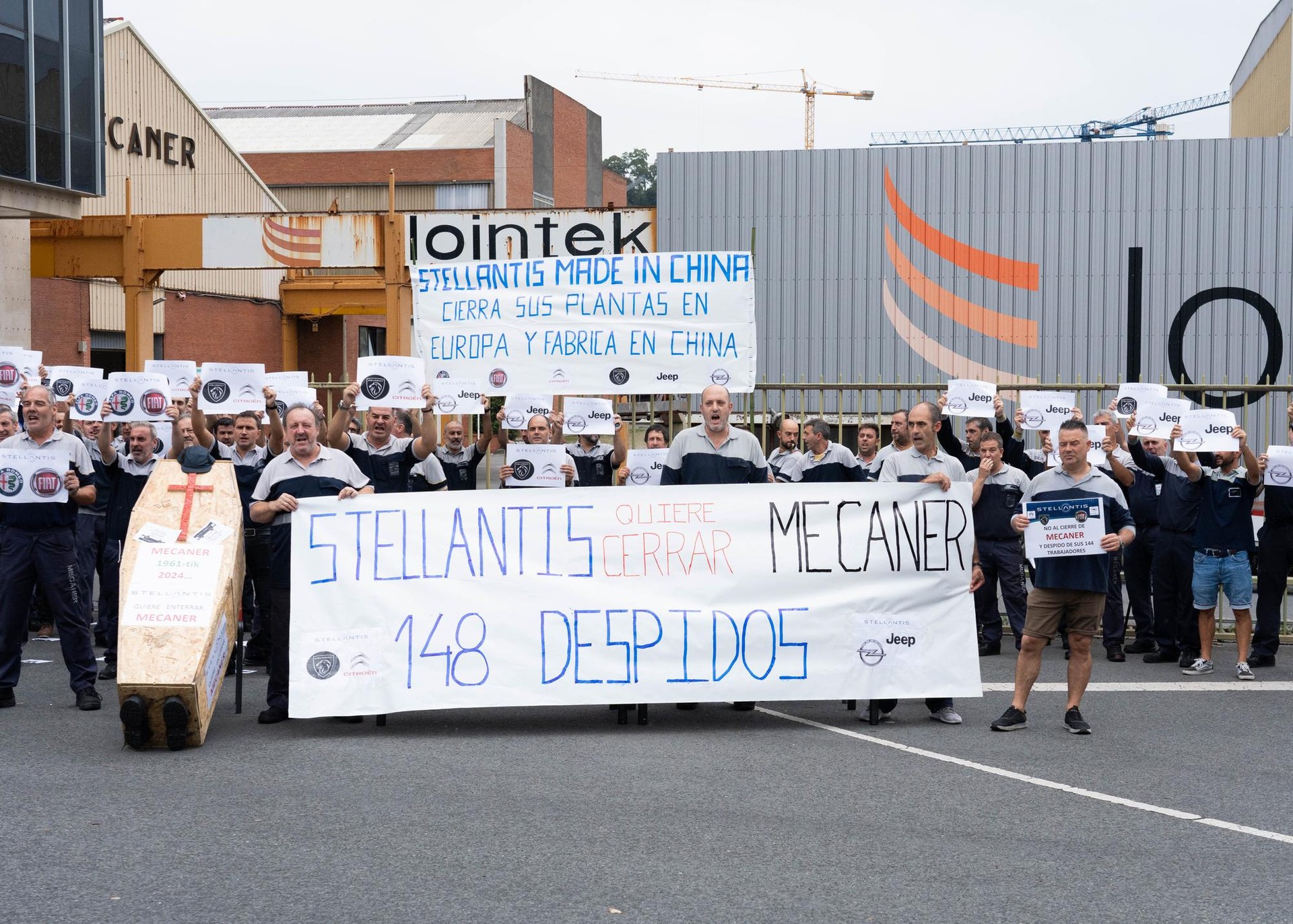 Urdulizko Mecanerren greba mugagabearen aldeko apustua egin du ELAk