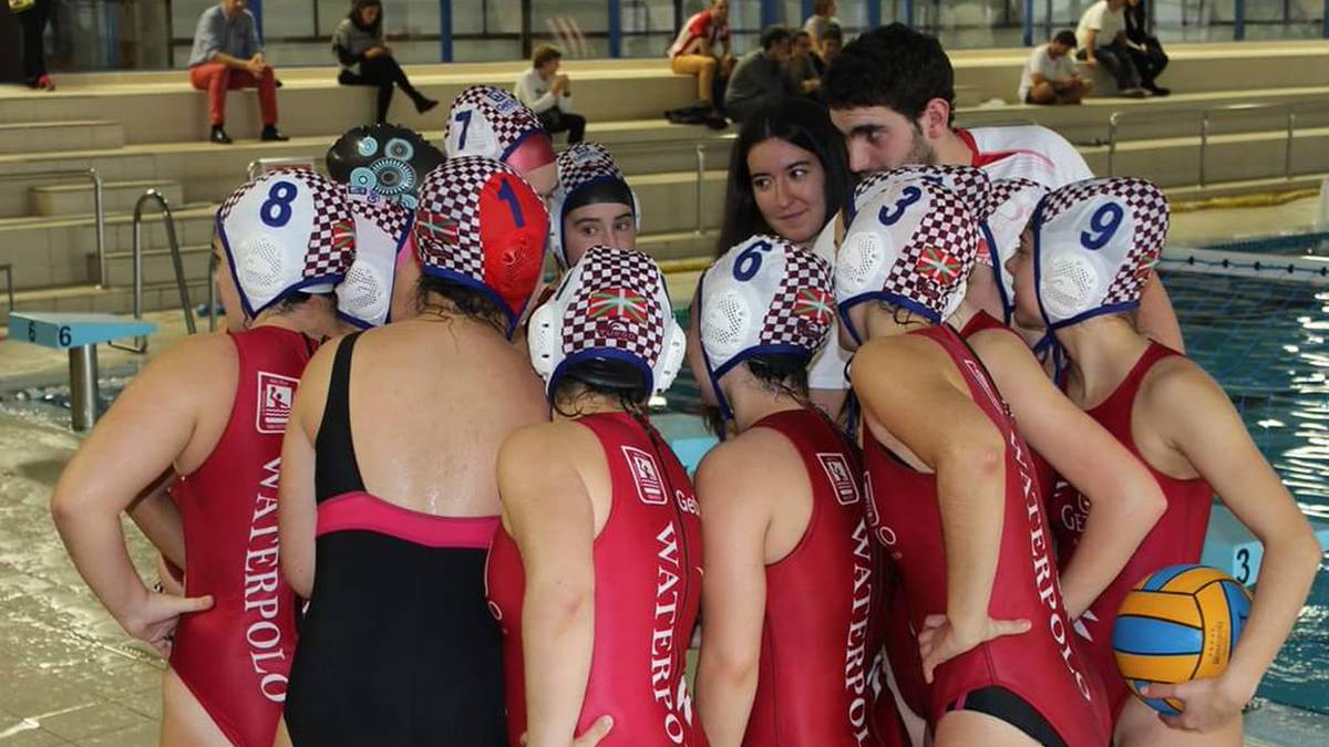 Getxo Igeriketako waterpolo taldeak lehiaketetatik kanpo geratu dira denboraldi honetan