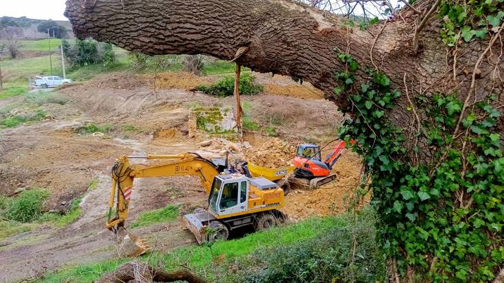 Goikoerrota zaharraren eraisketak kezka eragin du berangoztarren artean, baina Udalak argitu du baimen guztiakaz egin dutela