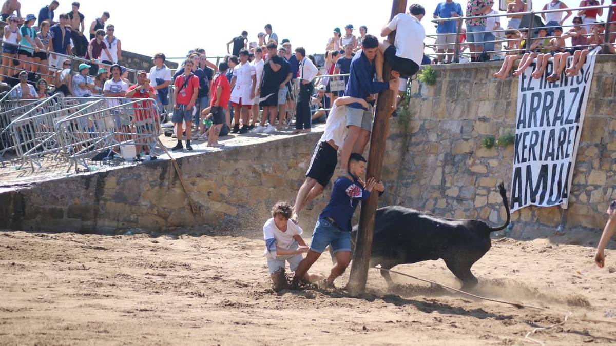 Sokamuturraren aurkako manifestazioa egingo dute Portu Zaharreko jaietan