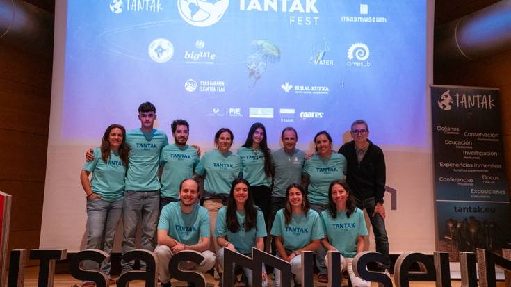 Tantak Fest jaialdiak 1.500 lagun bildu ditu Bilboko Itsasmuseumen