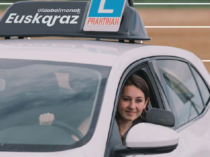 Gidabaimena euskaraz ateratzen duten gazteek 300 euro arteko dirulaguntza jaso dezakete