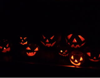 Arimen Gauean murgilduta agurtuko du urria Barrikak