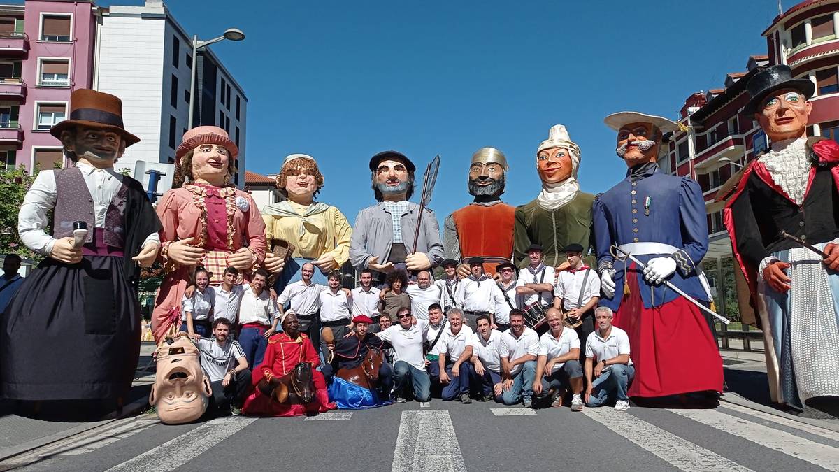Irailagaz batera bueltan dira Eureka Domeka! kultur emanaldiak