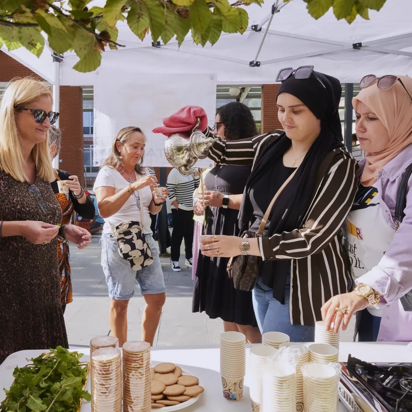 Emakumeen kulturarteko topaketa gastronomikoa egingo dute Erandion