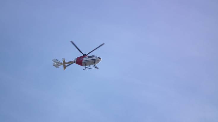 Ertzainen helikopterua eta AEK 
