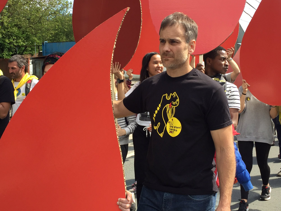 "Lo que oculta el Puerto de Bilbao" berbaldia, Inazio Robles suhiltzaileagaz
