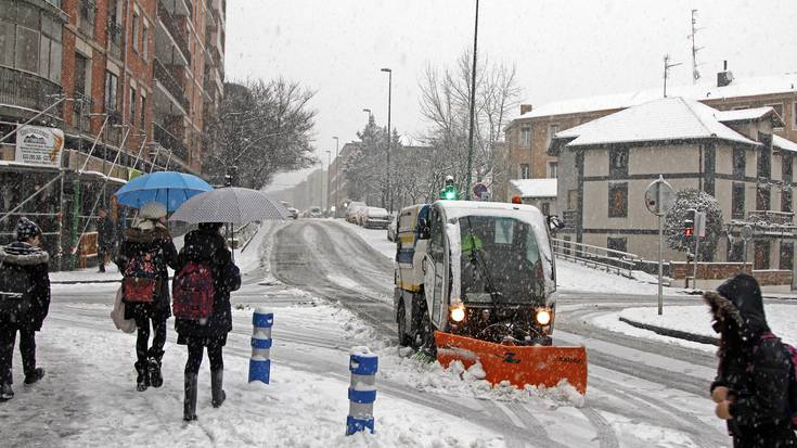 Neguko ostatu-zerbitzua prest dago meteorologiako muturreko egoeratarako