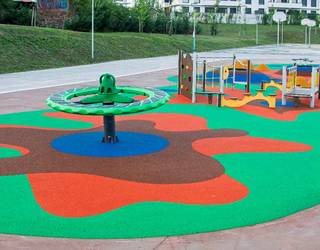Jolasgune berria inauguratu dute Etxebarrin