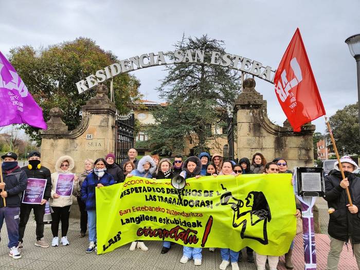 Getxoko San Esteban egoitzako langileek mobilizazioak iragarri dituzte lan-eskubideen urraketak salatzeko