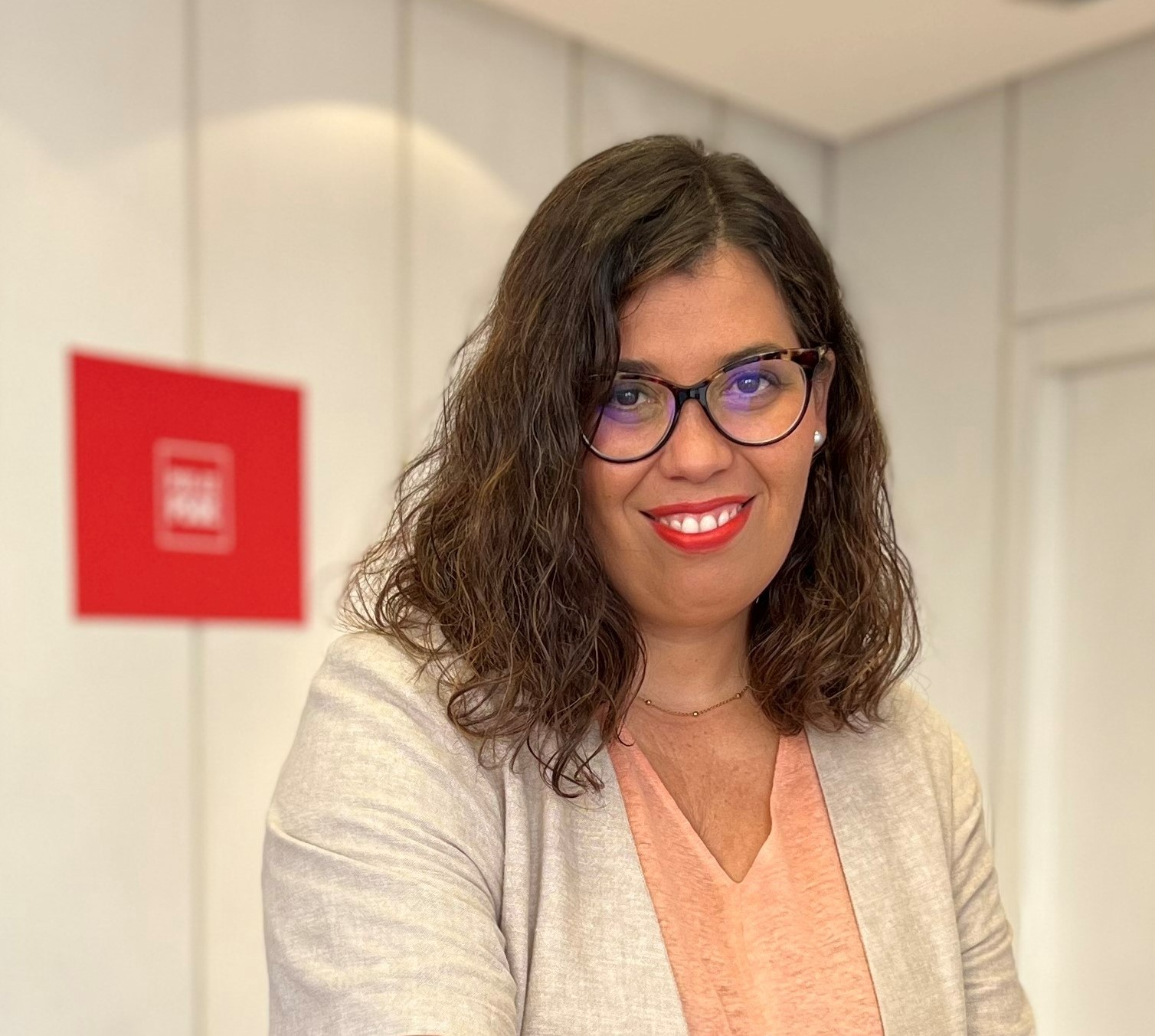 Carmen Diaz, PSE-EE: "Gure hiri-eredua hiru ardatzetan oinarritzen da: hobeto zaintzea, hobeto bizitzea eta hobeto haztea"
