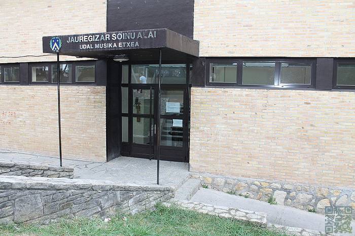 Sopelako musika eskolak adin guztietako herritarrentzako eskaintza berritua aurkeztu du