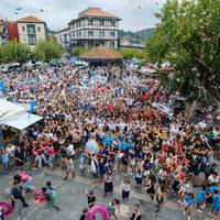 Itsasadarrak festaz gainezka egingo du Plentzian