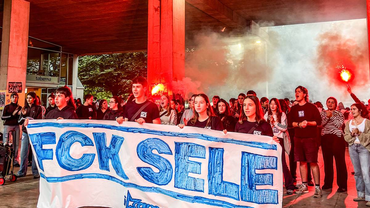 Ikamak selektibitatearen aurkako kontzentrazioak egin ditu, tartean Leioako campusean