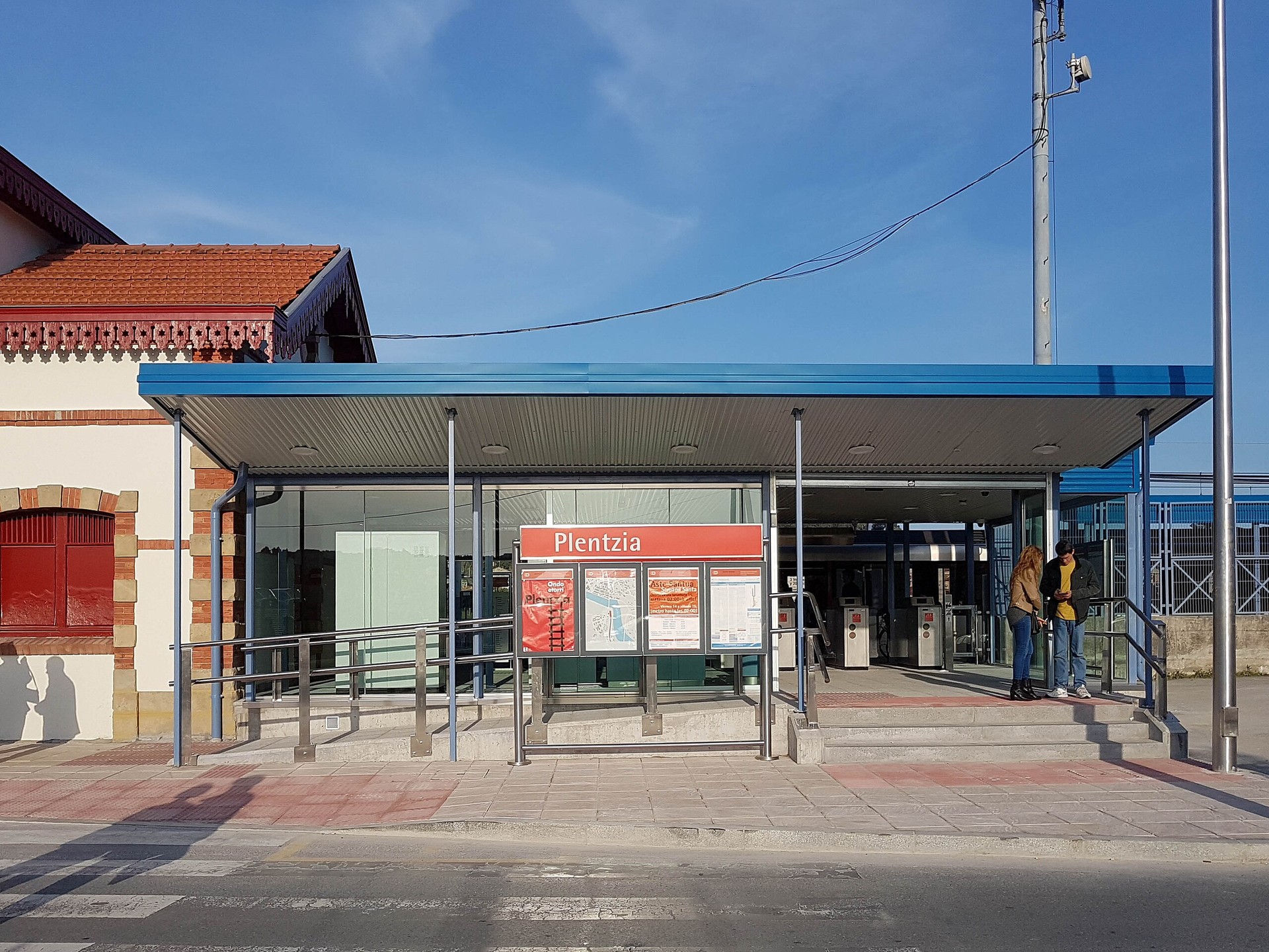 Jauzi Uribe Kostak Gorlizko ospitaleko langileek metro-zerbitzu faltagatik pairatzen duten egoera salatu du