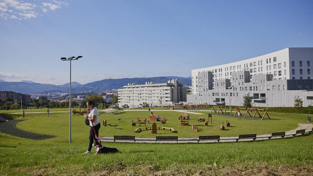 Haurren begietatik biziko den Leioaren 500. urteurrena